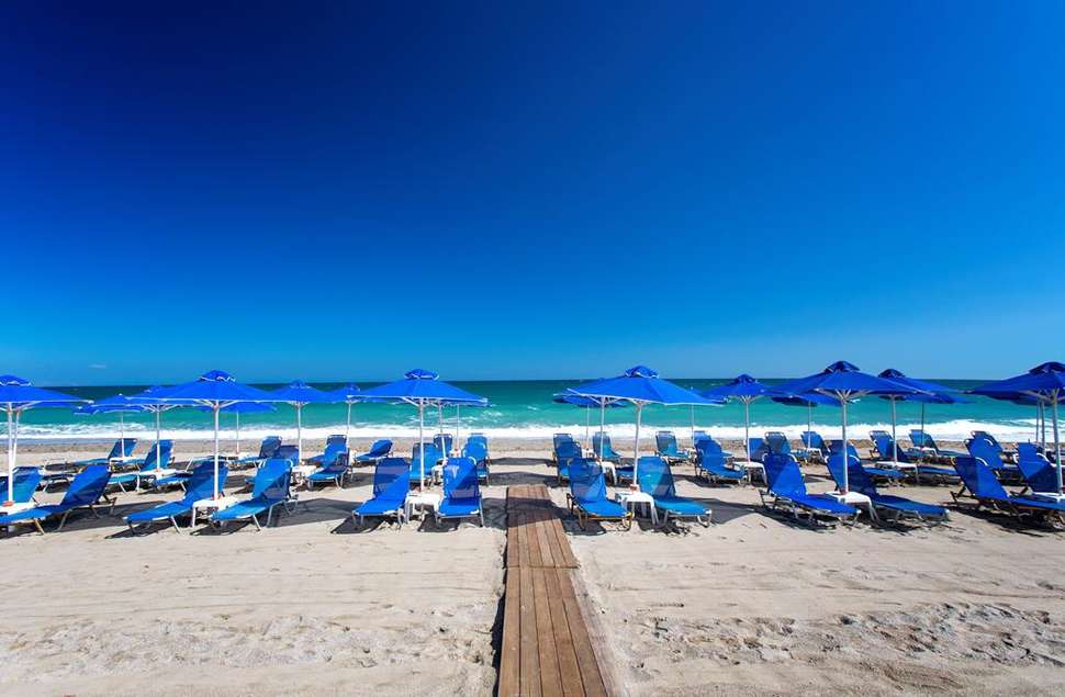 strand marinos beach appartementen in rethymnon kreta griekenland Strand van Marino’s Beach Appartementen in Rethymnon, Kreta, Griekenland