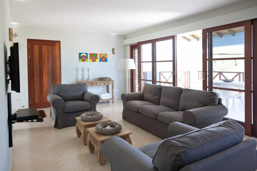 woonkamer kunuku aqua resort in kashutuin curacao curacao Woonkamer van appartement van Kunuku Aqua Resort in Kashutuin, Curaçao, Curaçao