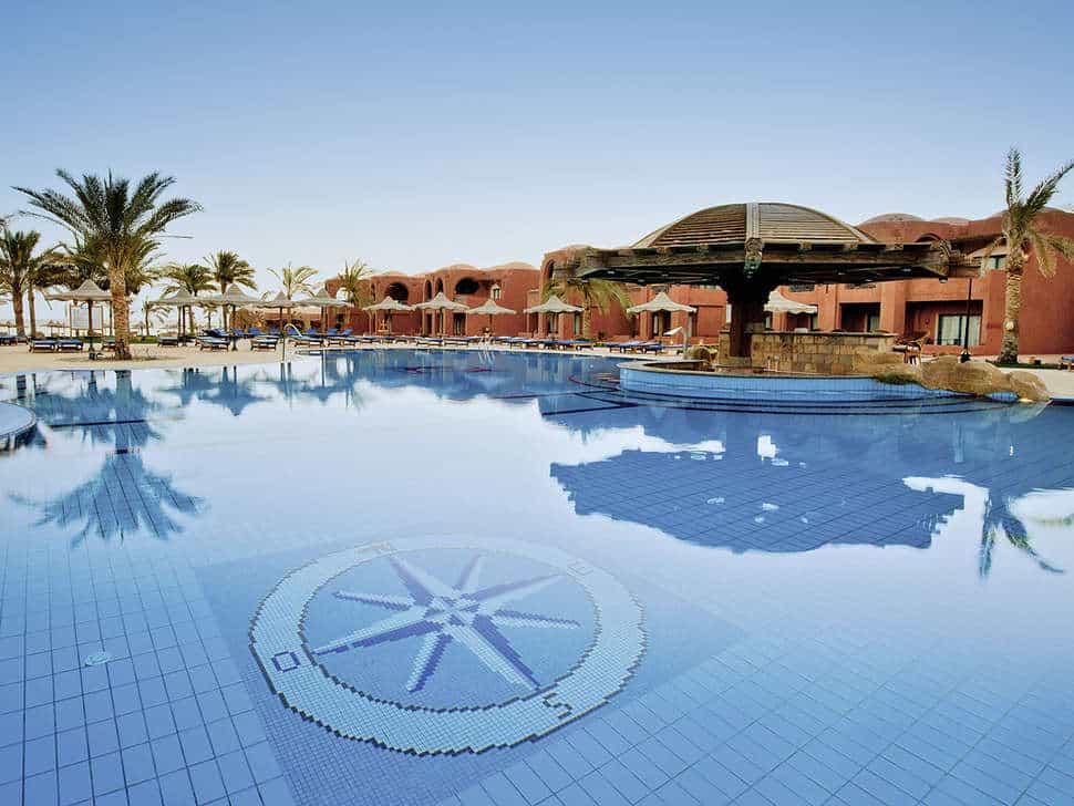 zwembad sentido oriental dream resort in marsa alam rode zee egypte Zwembad van Sentido Oriental Dream Resort in Marsa Alam, Rode Zee, Egypte