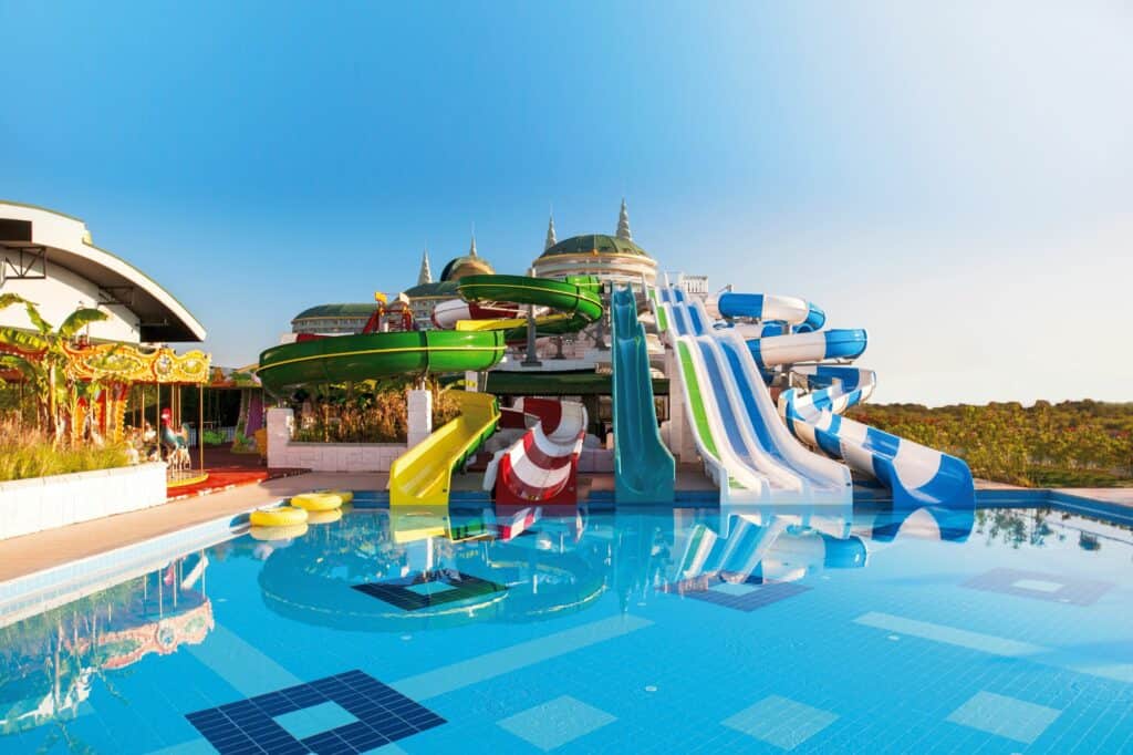 Glijbanen van Delphin Imperial Lara in Lara Beach, Turkse Rivièra, Turkije