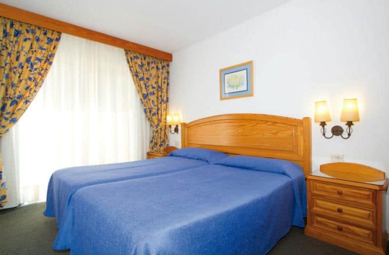 hotelkamer riu oliva beach resort in corralejo fuerteventura spanje Hotelkamer van Riu Oliva Beach Resort in Corralejo, Fuerteventura, Spanje