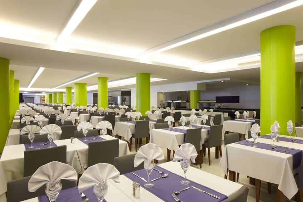 restaurant hotel garbi ibiza spa in playa den bossa ibiza spanje Restaurant van Garbi Ibiza & Spa in Playa d’en Bossa, Ibiza, Spanje