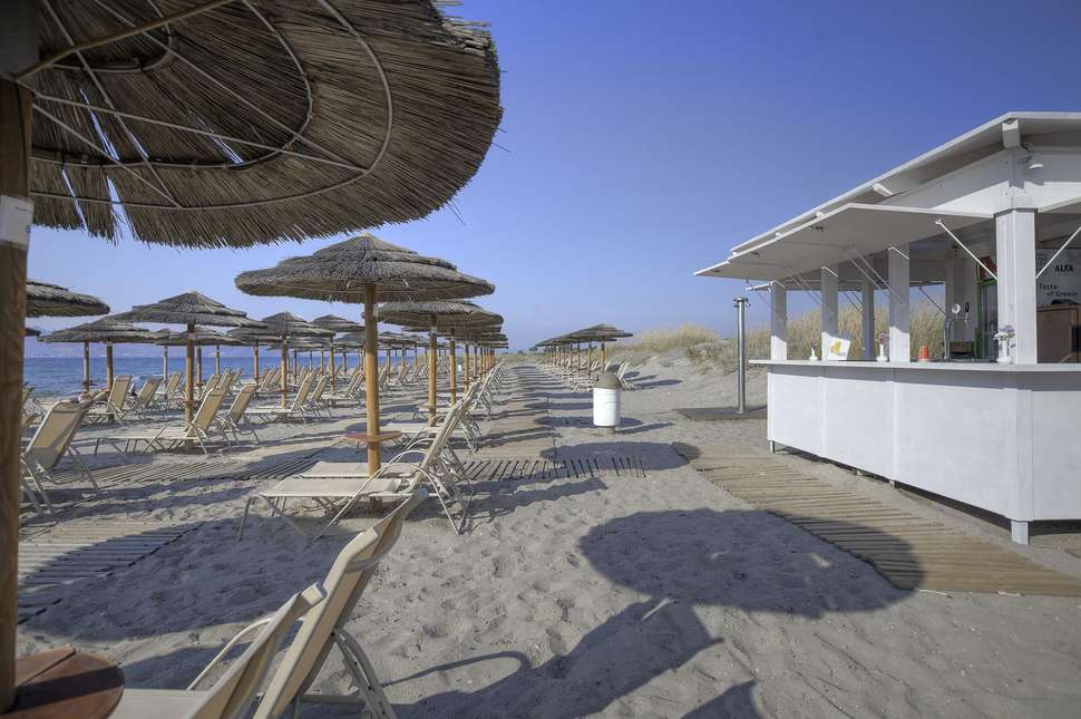strand blue lagoon resort in lambi kos griekenland Strand van Blue Lagoon Resort in Lambi, Kos, Griekenland