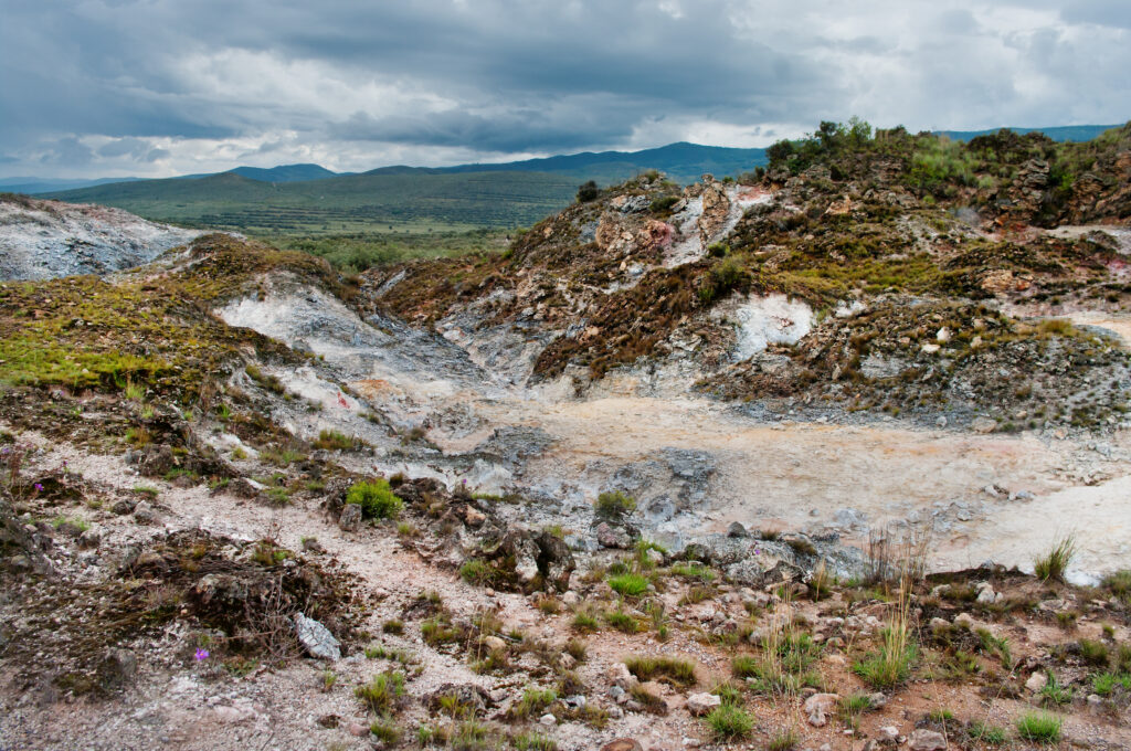 vulkanisch landschap hell s gate national park kenia Vulkanisch landschap van Hell’s Gate National Park in Kenia