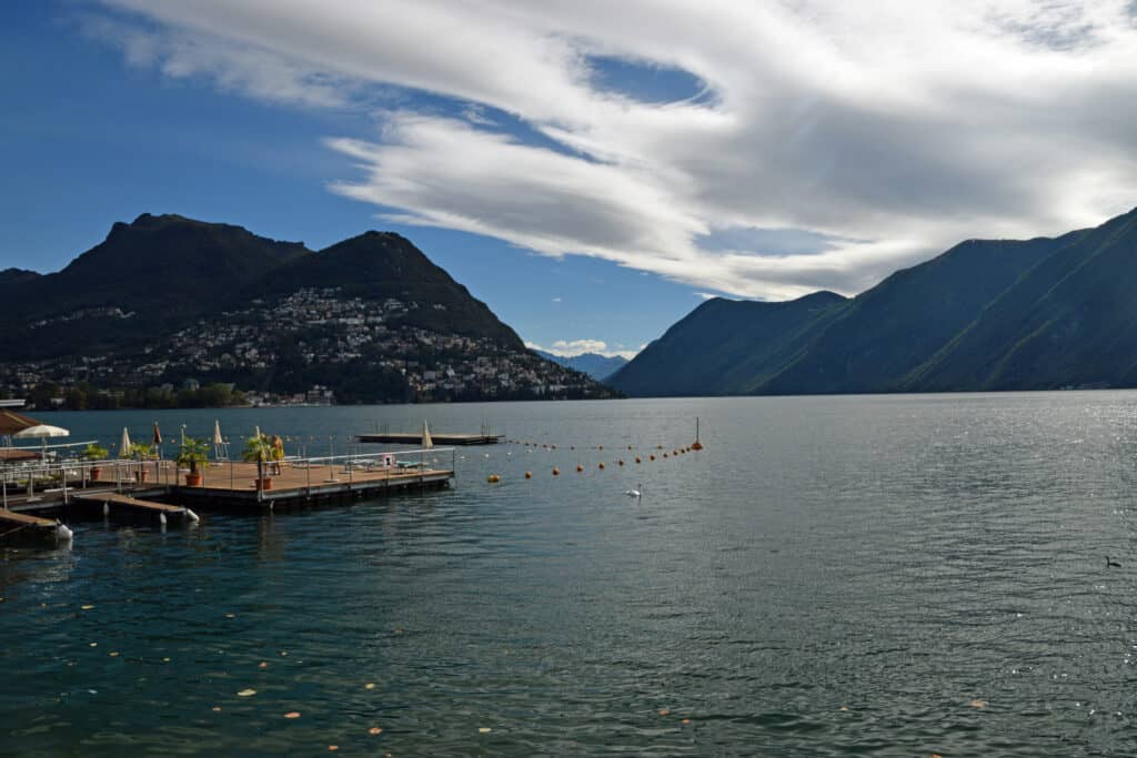 zwemmen meer van lugano Zwemmen in het meer van Lugano