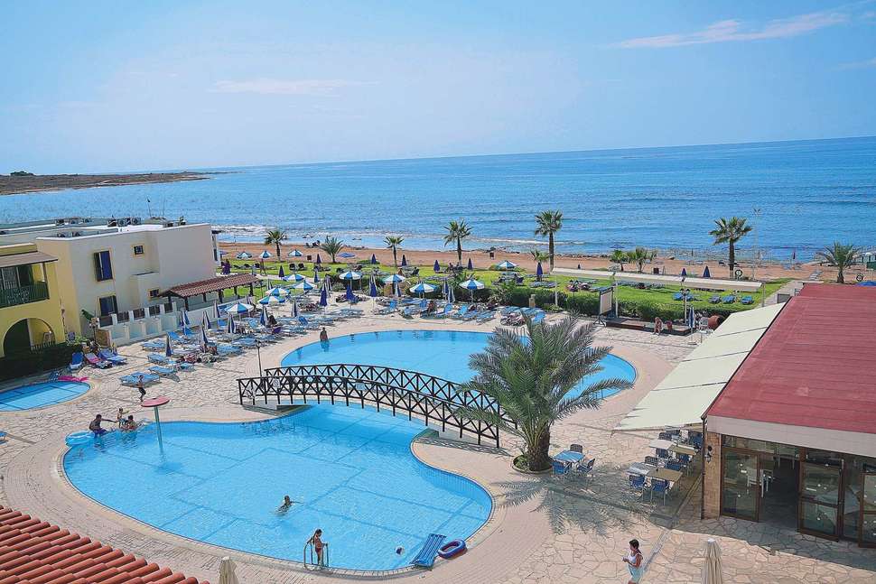 ligging kefalos beach tourist village in paphos paphos cyprus Ligging van Kefalos Beach Tourist Village in Paphos, Paphos, Cyprus
