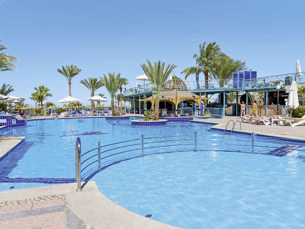 zwembad bella vista hurghada in hurghada rode zee egypte Zwembad van Bella Vista Hurghada in Hurghada, Rode Zee, Egypte