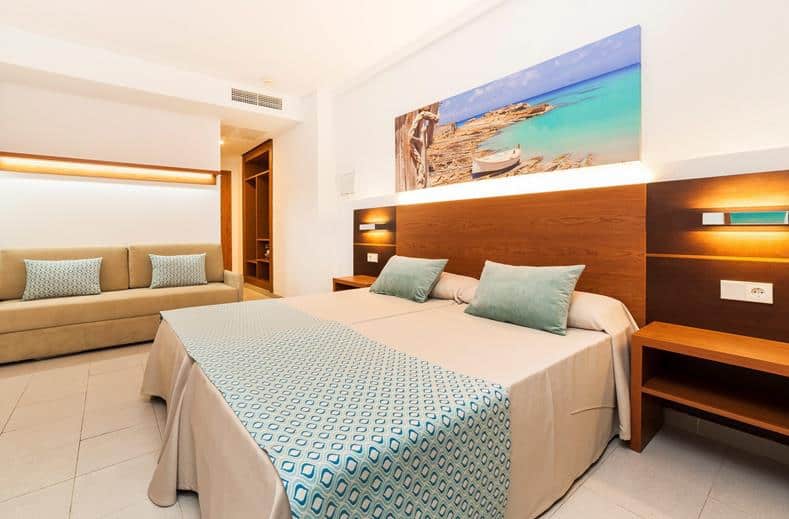 kamer globales bouganvilla in sa coma mallorca spanje Kamer van Globales Bouganvilla in Sa Coma, Mallorca, Spanje