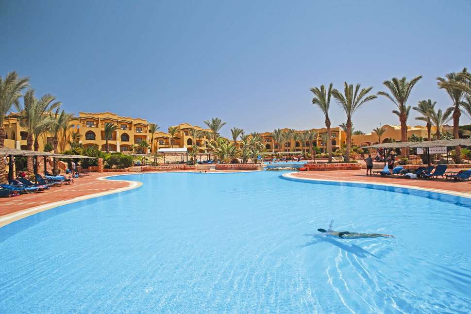 zwembad jaz solaya in marsa alam rode zee egypte Zwembad van Jaz Solaya in Marsa Alam, Rode Zee, Egypte