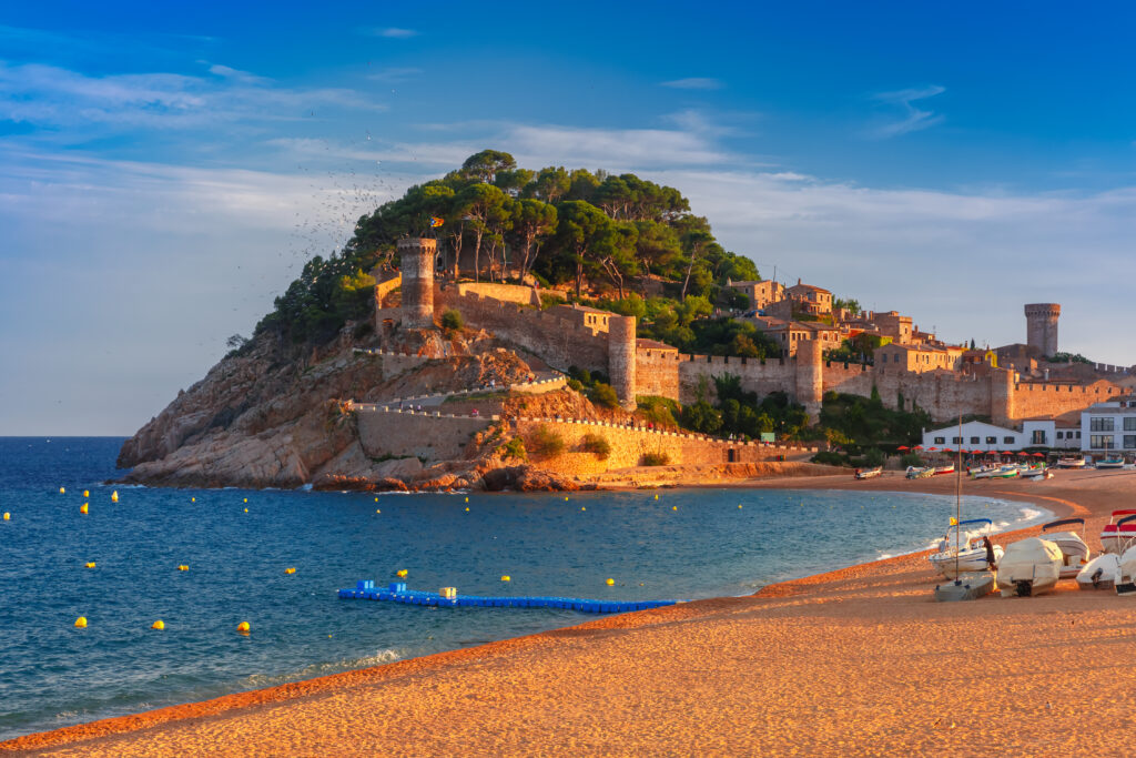 kasteel tossa de mar costa brava Kasteel van Tossa de Mar aan de Costa Brava in Spanje