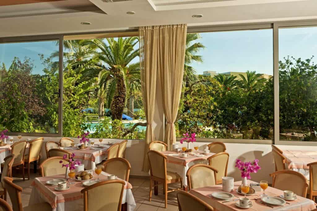restaurant blue horizon in trianda ialyssos rhodos griekenland Restaurant van Blue Horizon in Trianda (Ialyssos), Rhodos, Griekenland