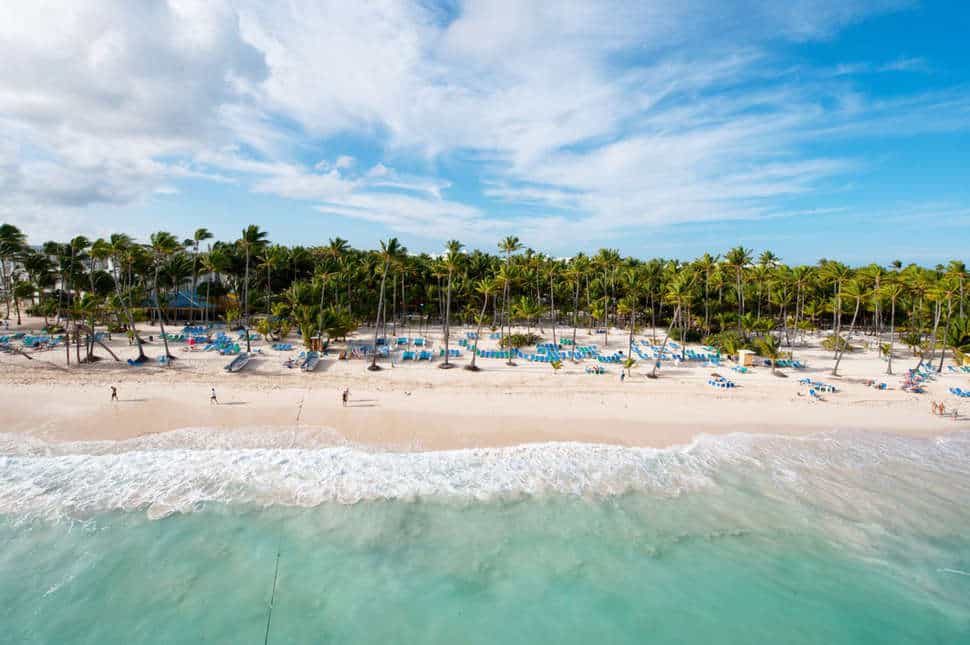 strand riu naiboa in punta cana san juan dominicaanse republiek Strand bij RIU Naiboa in Punta Cana, San Juan, Dominicaanse Republiek