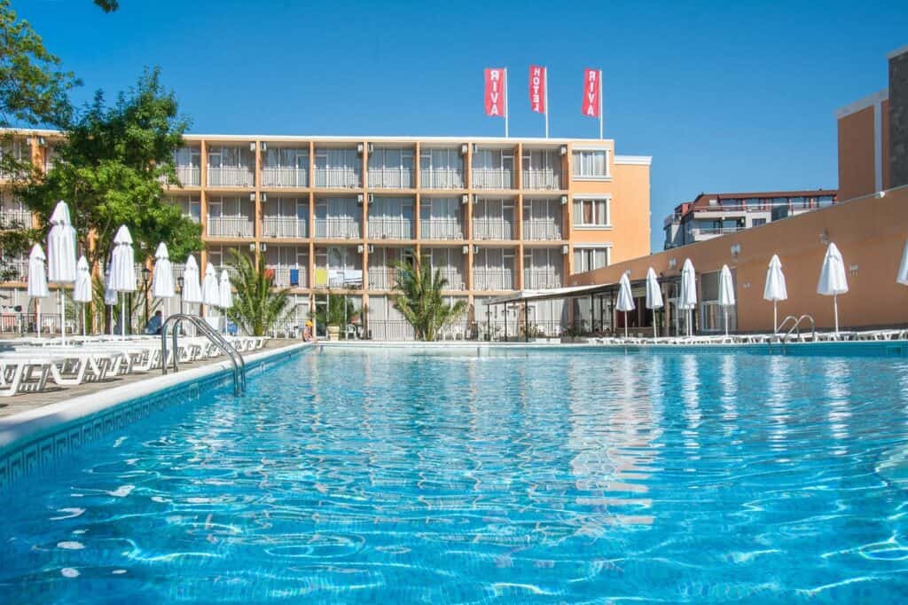 zwembad riva park hotel in sunny beach bulgarije Zwembad Riva Park Hotel in Sunny Beach, Bulgarije