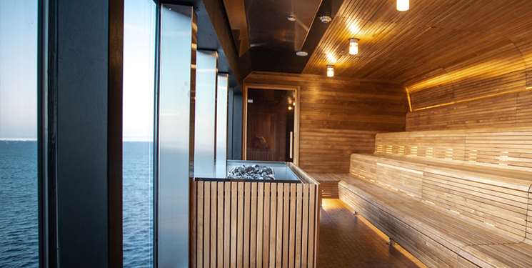 sauna ms roald amundsen hurtigruten Sauna van MS Roald Amundsen Hurtigruten