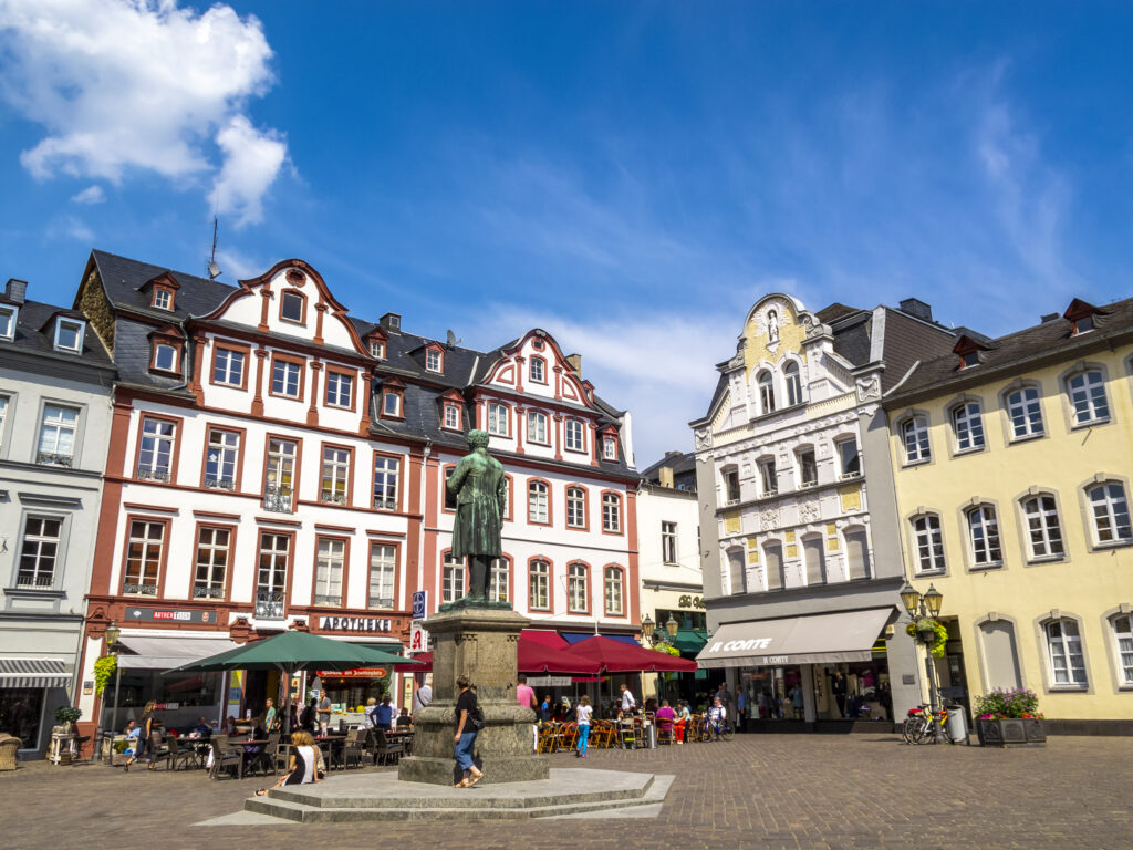 jezuietenplein koblenz duitsland Jezuïetenplein in Koblenz, Duitsland