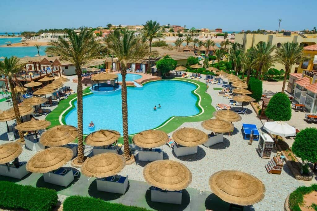 zwembad panorama bungalows el gouna egypte Zwembad van Panorama Bungalows El Gouna in Egypte