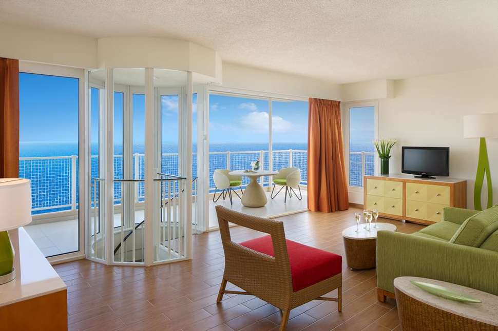 Sun Club suite van Sunscape Curaçao Resort, Spa & Casino