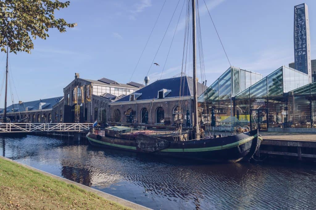 antiek schip voor restaurant den helder Antiek schip voor een restaurant in Den Helder