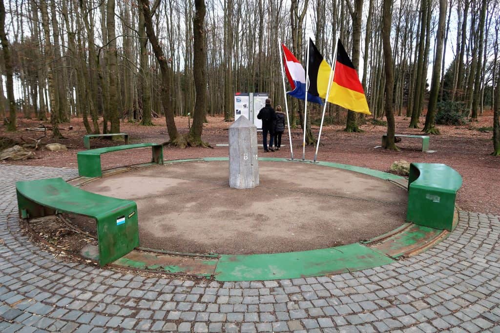 drielandenpunt vaals Drielandenpunt in Vaals, Limburg