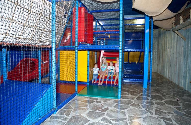 indoor speeltuin droompark bad hoophuizen Indoor speeltuin van Droompark Bad Hoophuizen