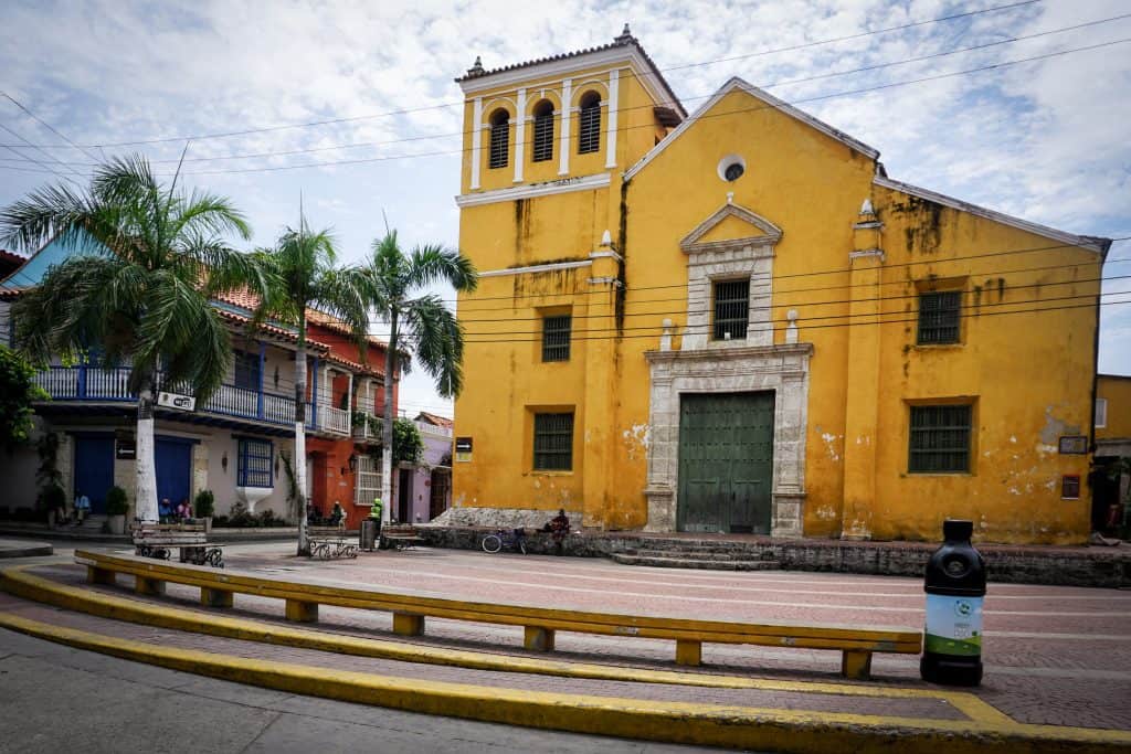 plaza la trinidad getsemani cartagena Plaza de la Trinidad in Getsemaní