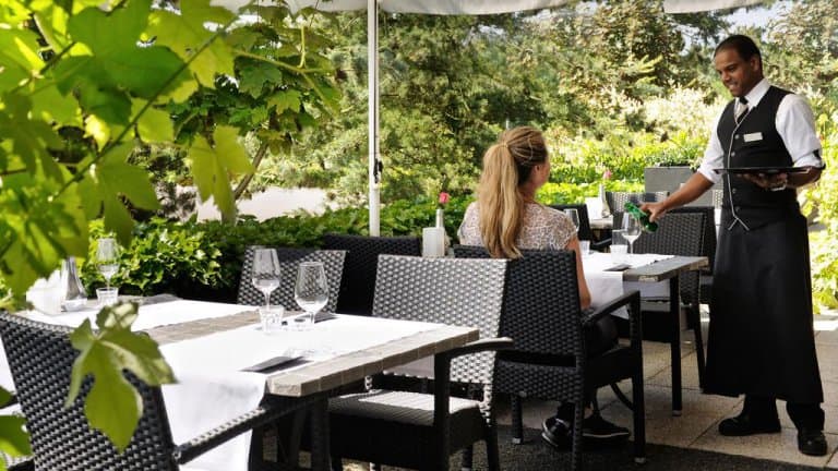 terras van der valk groningen zuidbroek a7 Terras van Van der Valk Groningen - Zuidbroek A7