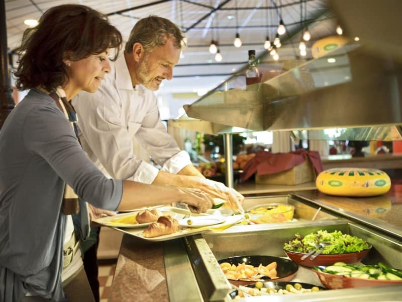 opscheppen restaurant center parcs Opscheppen in het restaurant van Center Parcs