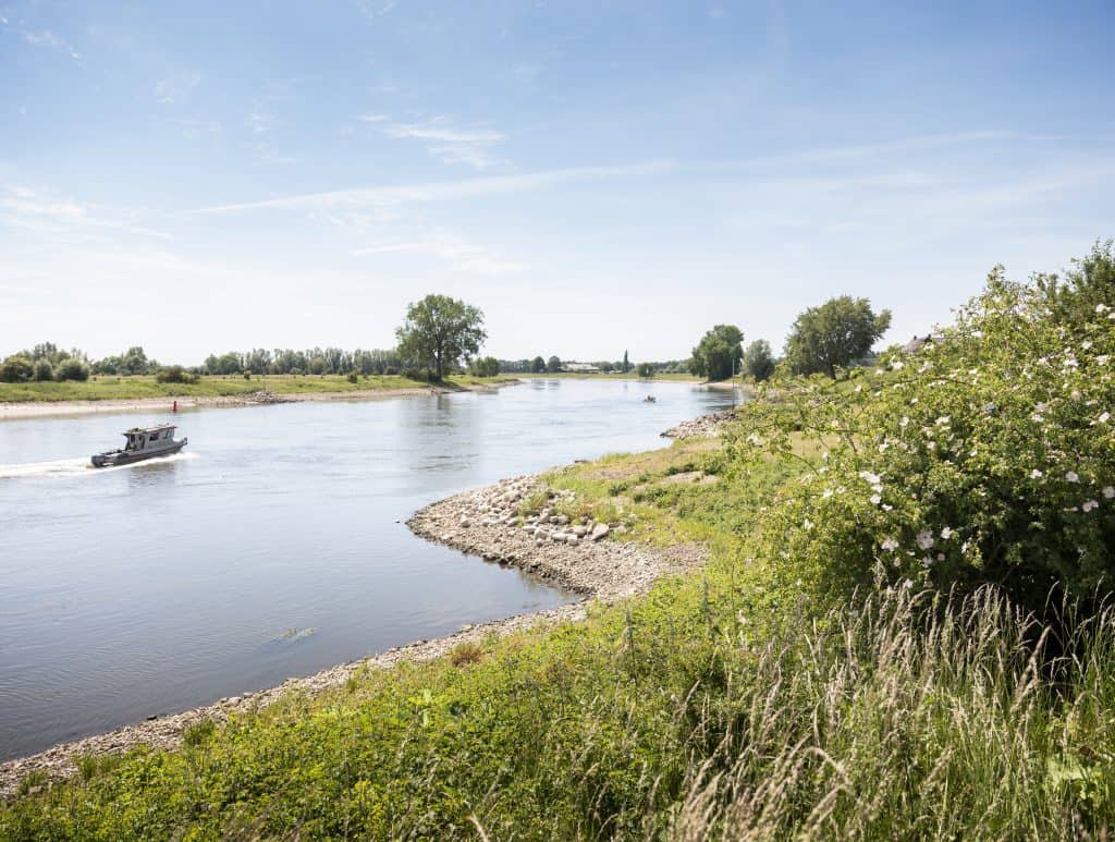 uitzicht ijssel achterhoek gelderland Uitzicht over de IJssel in de Achterhoek, Gelderland