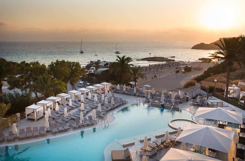ligging tui sensatori resort ibiza Ligging van TUI SENSATORI Resort Ibiza