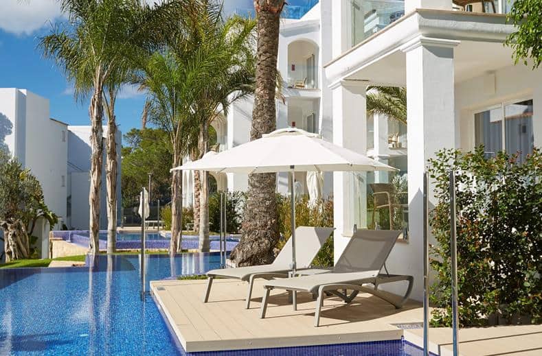 swim up kamer tui sensatori resort ibiza Swim-up kamer van TUI SENSATORI Resort Ibiza