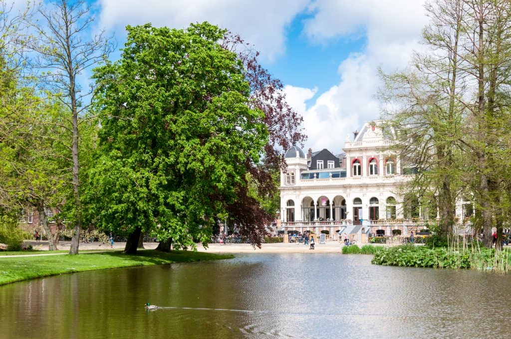 vijver vondelpark amsterdam Vijver in Vondelpark, Amsterdam