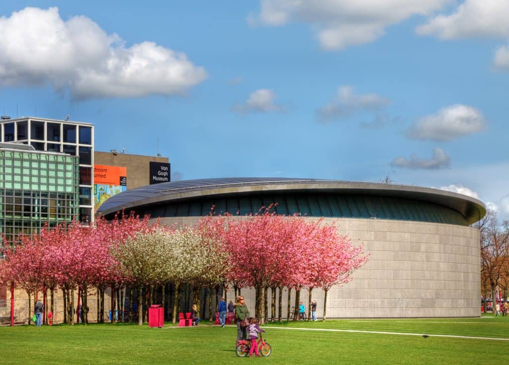 van gogh museum lente Van Gogh Museum in de lente