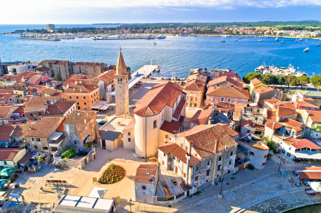 luchtfoto van umag in kroatie Luchtfoto van Umag in Kroatië